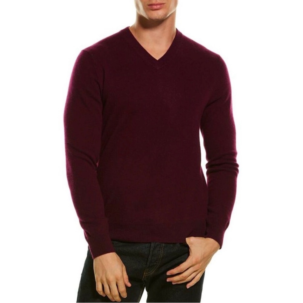 Qi Cashmere V-Neck Sweater